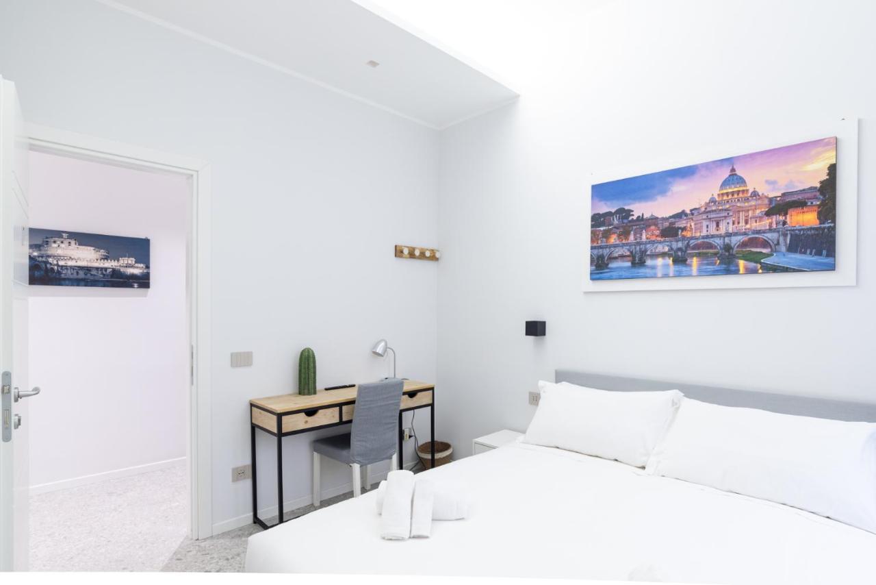 White Home Suite And Rooms Rome Luaran gambar