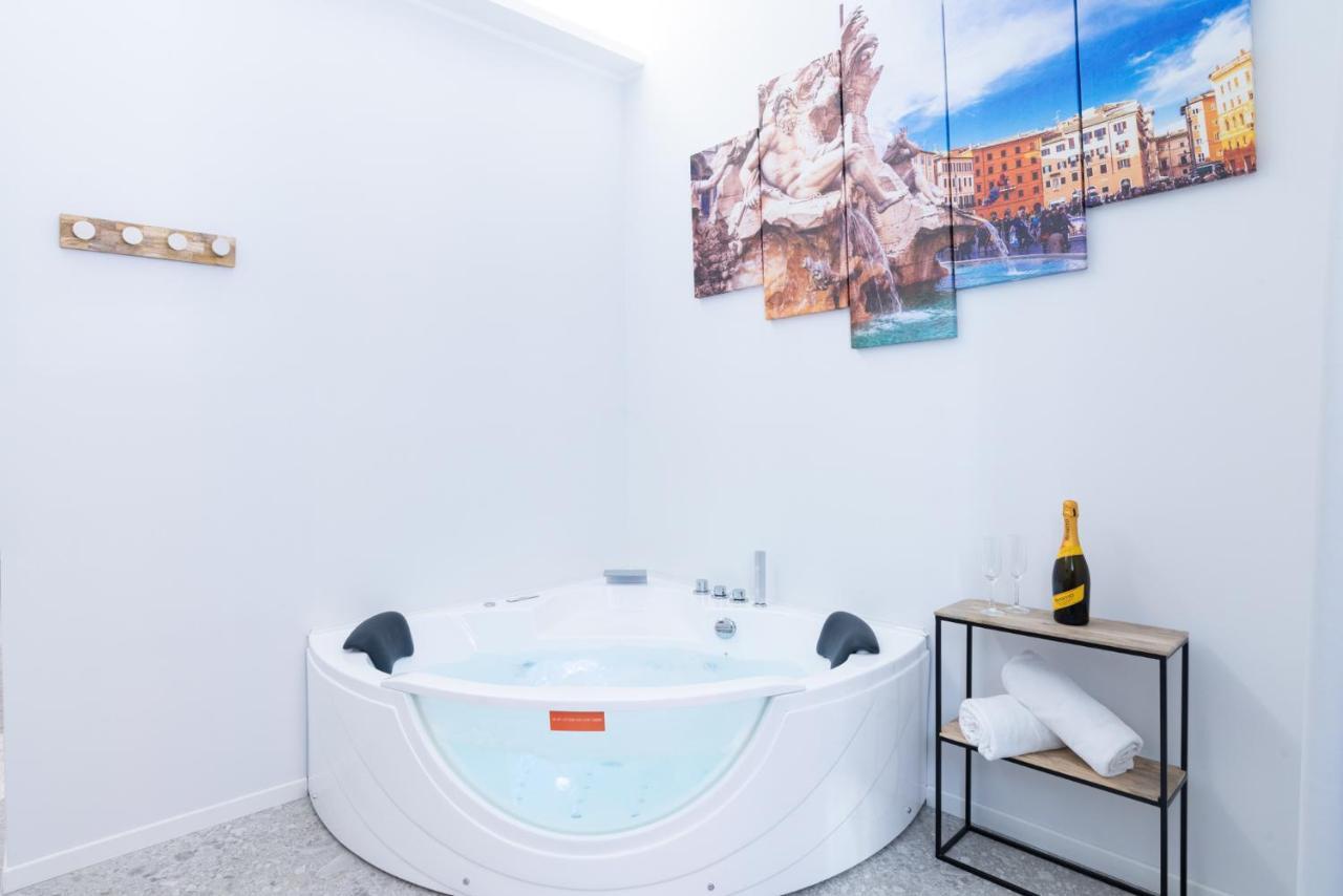 White Home Suite And Rooms Rome Luaran gambar
