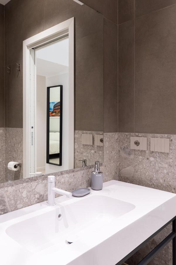 White Home Suite And Rooms Rome Luaran gambar